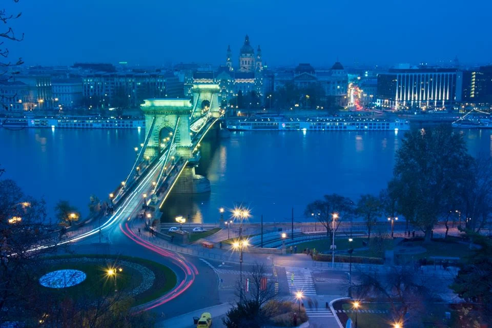 kovacsattila71csopbalatonfuzfoikiallitaslanchidzoldben