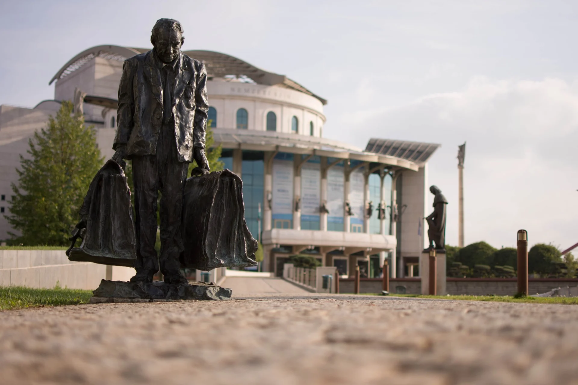 Nemzeti Színháznál