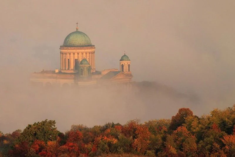 A ködös fotót a Fotó Art Fotósiskola tanítványa készítette